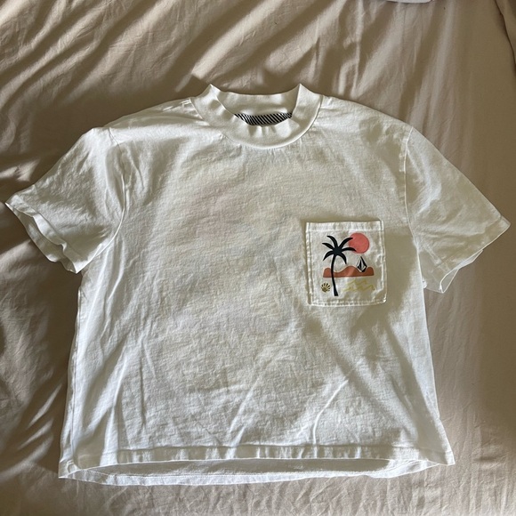 Volcom top - Picture 1 of 3